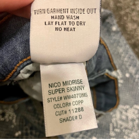 Hudson Nico Snakeskin Mid Rise Super Skinny Jeans - Picture 9 of 10